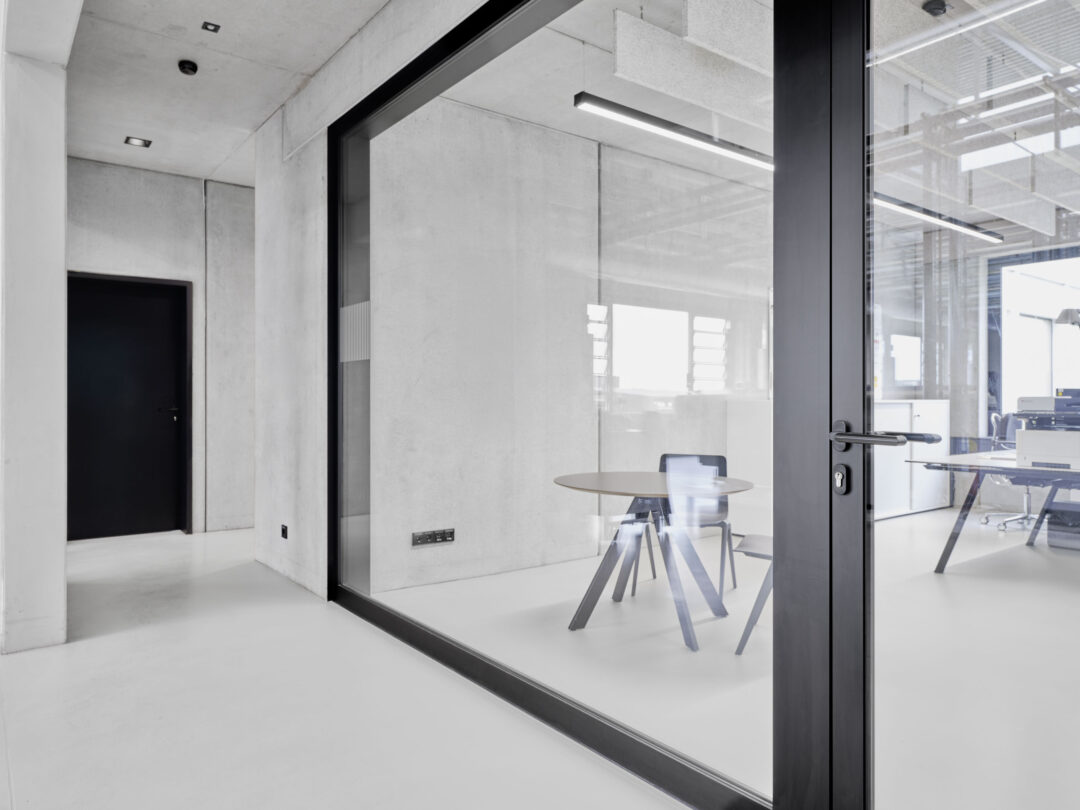 Produktions- und Verwaltungsgebäude